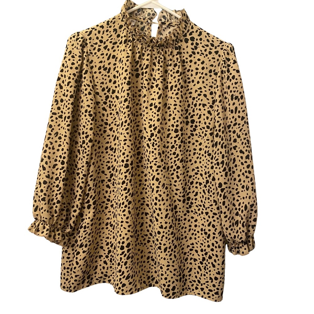 Angashion Leopard Print Ruffle Neck & Sleeves